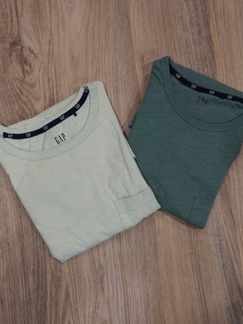 Men's GAP Cotton Pocket Tees 2-Pack Forest Green Sage Green Size Large